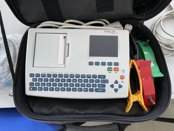Электрокардиограф CARDIOVIT AT-101 Schiller