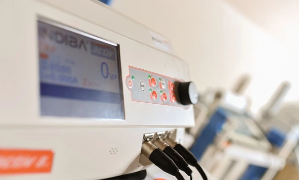 Прибор электромагнитной терапии INDIBA® ACTIV 701